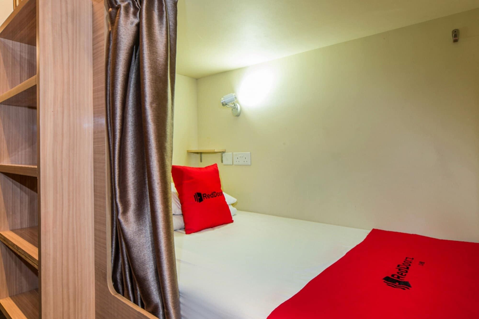 Reddoorz Hostel @ Kallang Mrt Сінгапур Екстер'єр фото