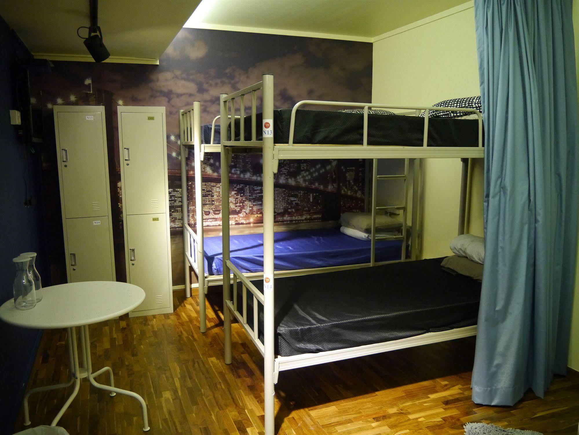Reddoorz Hostel @ Kallang Mrt Сінгапур Екстер'єр фото
